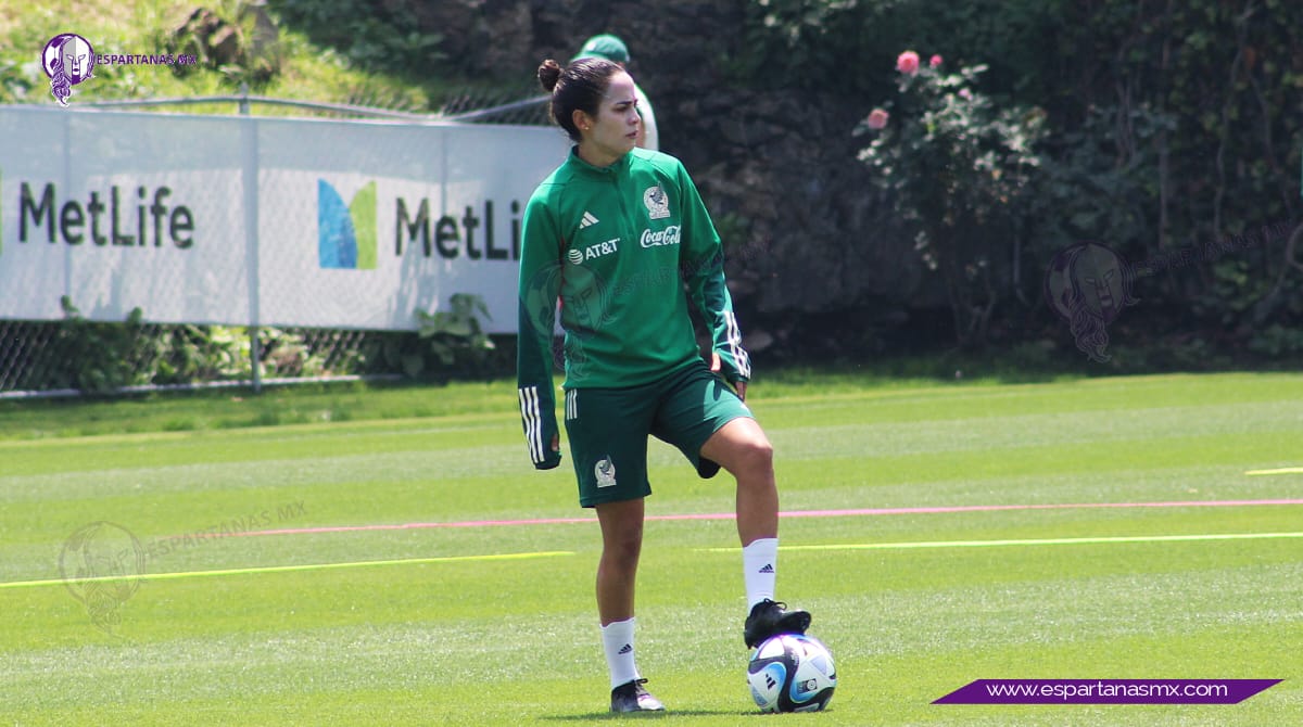 Antonio Contreras pide más oportunidades para jugadoras de Chivas Femenil en la Selección Mexicana